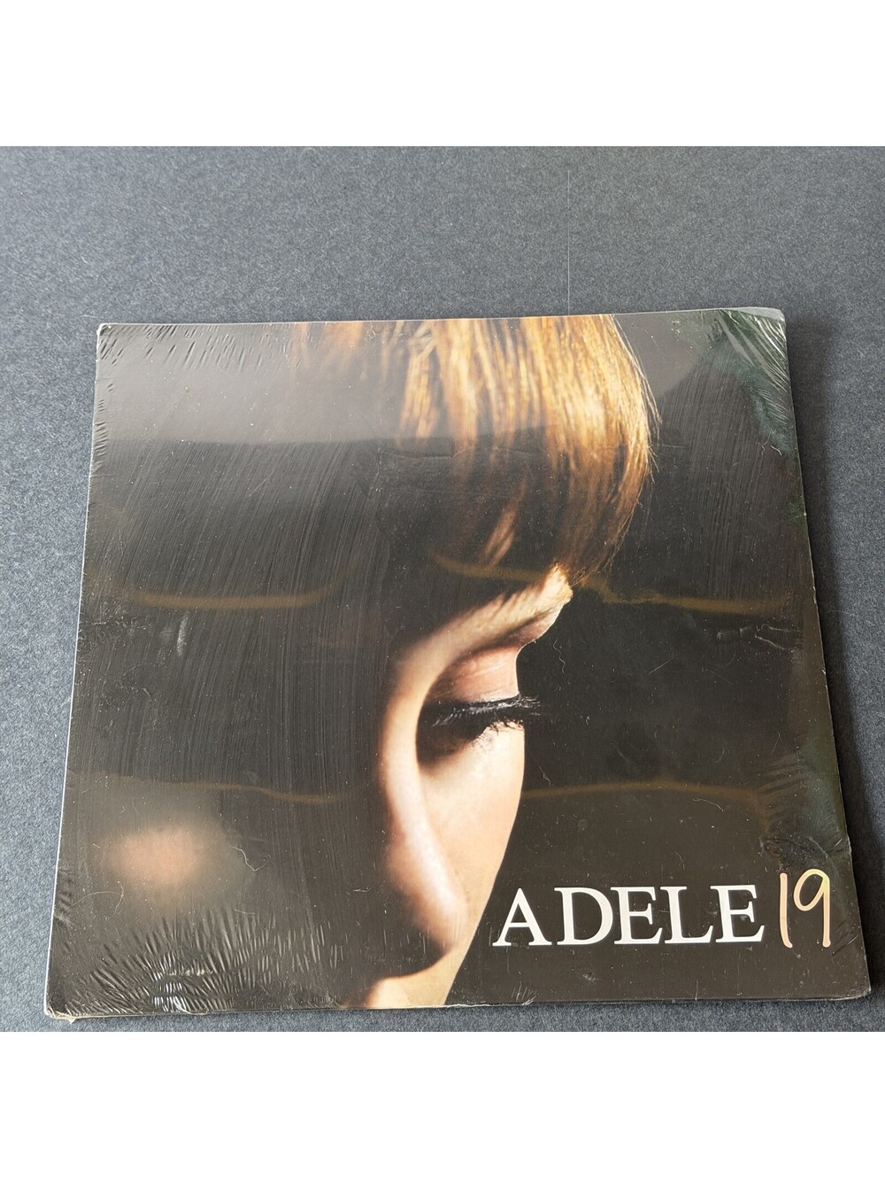 Adele - 19 Vinyl LP Record Album - Debut Album - Used Good Condition